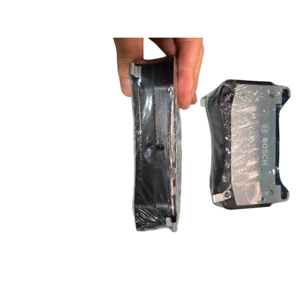 modelY前刹车片(博世) - Image 4 modelY前刹车片(博世) - Image 4