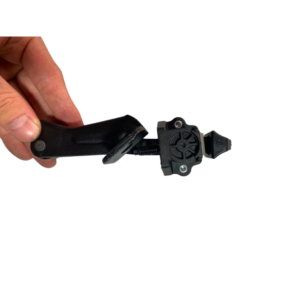 Model3 前门限位器R - Image 4